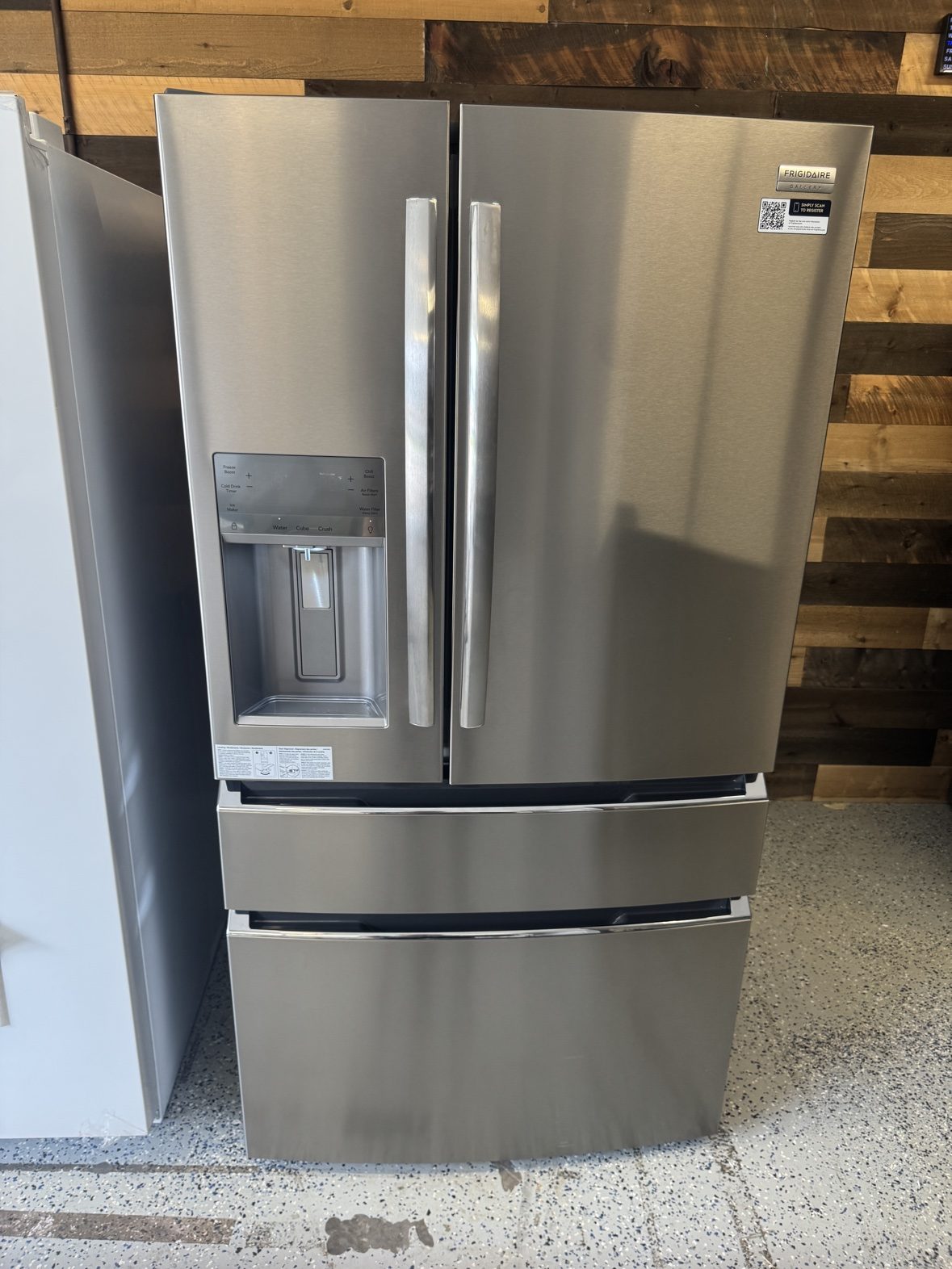 NEW Frigidaire Gallery Refrigerator