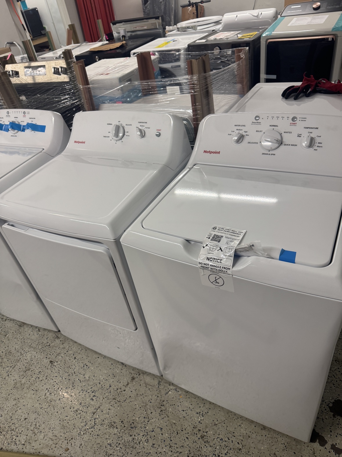 NEW Washer and Dryer Set